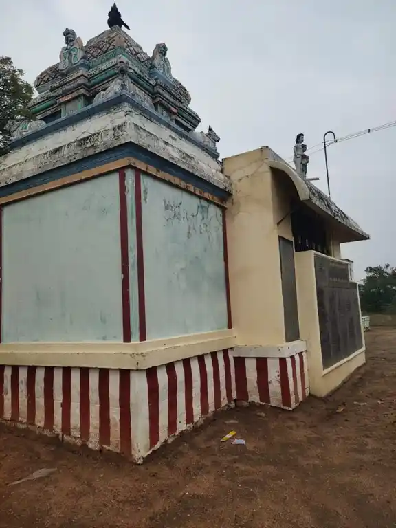 Arulmigu Varatharaja Perumal Temple, Palaiyankotai - 624708 அருள்மிகு வரதராஜப்பெருமாள் திருக்கோயில், Palaiyankotai - 624708, Dindigul - Ancient Temple Architecture and History Image 2