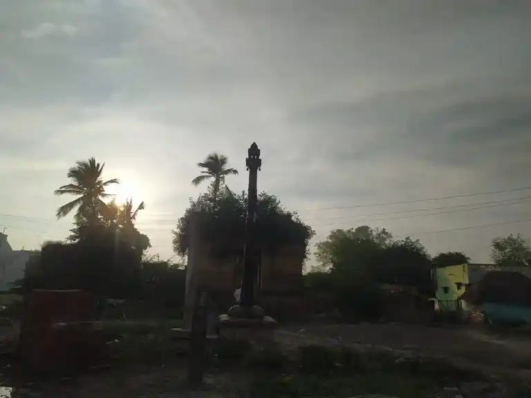 Arulmigu Varatharaja Perumal Temple, Paravai - 621717 Arulmigu Varatharaja Perumal Temple, Paravai - 621717, Perambalur - Ancient Temple Architecture and History Image 7