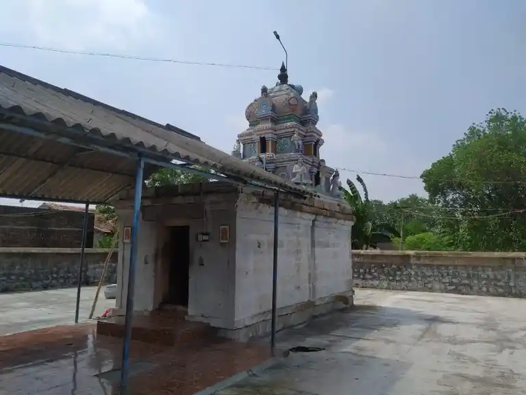 Arulmigu Varatharaja Perumal Temple, Puduvettakudi - 621716 Arulmigu Varatharaja Perumal Temple, Puduvettakudi - 621716, Perambalur - Ancient Temple Architecture and History Image 4