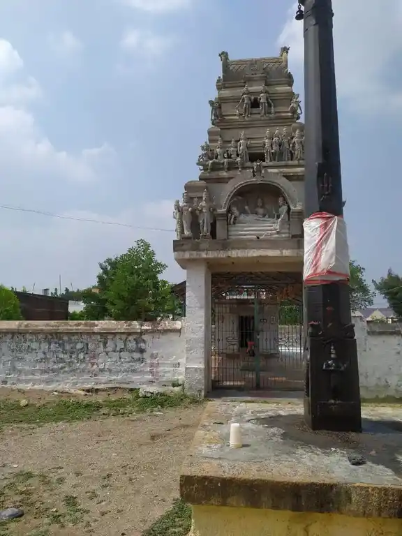 Arulmigu Varatharaja Perumal Temple, Puduvettakudi - 621716 Arulmigu Varatharaja Perumal Temple, Puduvettakudi - 621716, Perambalur - Ancient Temple Architecture and History Image 5