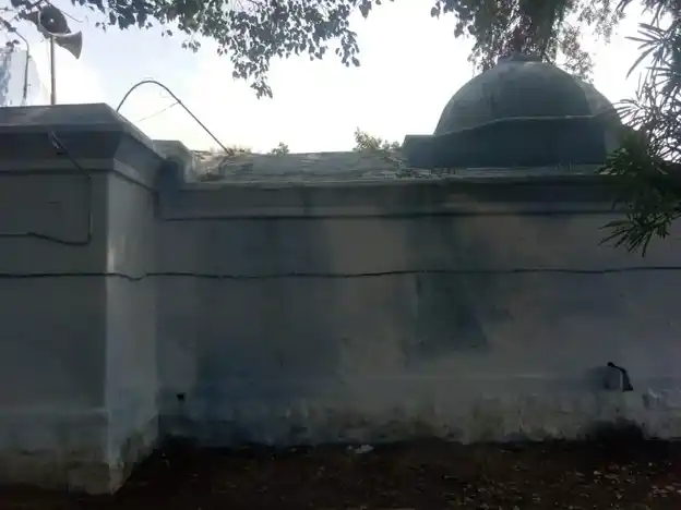 Arulmigu Varatharaja Perumal Temple, Ramapattinampudur - 624620 அருள்மிகு வரதராஜப்பெருமாள் திருக்கோயில், Ramapattinampudur - 624620, Dindigul - Ancient Temple Architecture and History Image 4