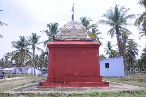 Arulmigu Varatharaja Perumal Temple, Retiyapalayam - 642123 அருள்மிகு வரதராஜப்பெருமாள் திருக்கோயில், Retiyapalayam - 642123, Tiruppur - Ancient Temple Architecture and History Image 3