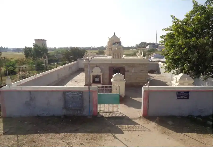 Arulmigu Varatharaja Perumal Temple, Sar.Periyapalayam - 641601