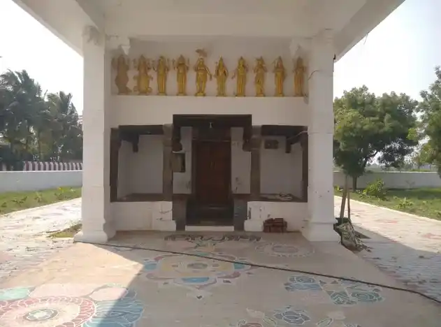 Arulmigu Varatharaja Perumal Temple, Singikulam - 627152 அருள்மிகு வரதராஜபெருமாள் திருக்கோயில், Singikulam - 627152, Tirunelveli - Ancient Temple Architecture and History Image 5