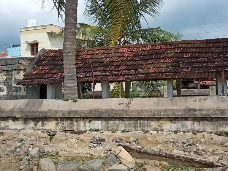 Arulmigu Varatharaja Perumal Temple, Sirumathur - 621133 Arulmigu Varatharaja perumal Temple, Sirumathur - 621133, Perambalur - Ancient Temple Architecture and History Image 4