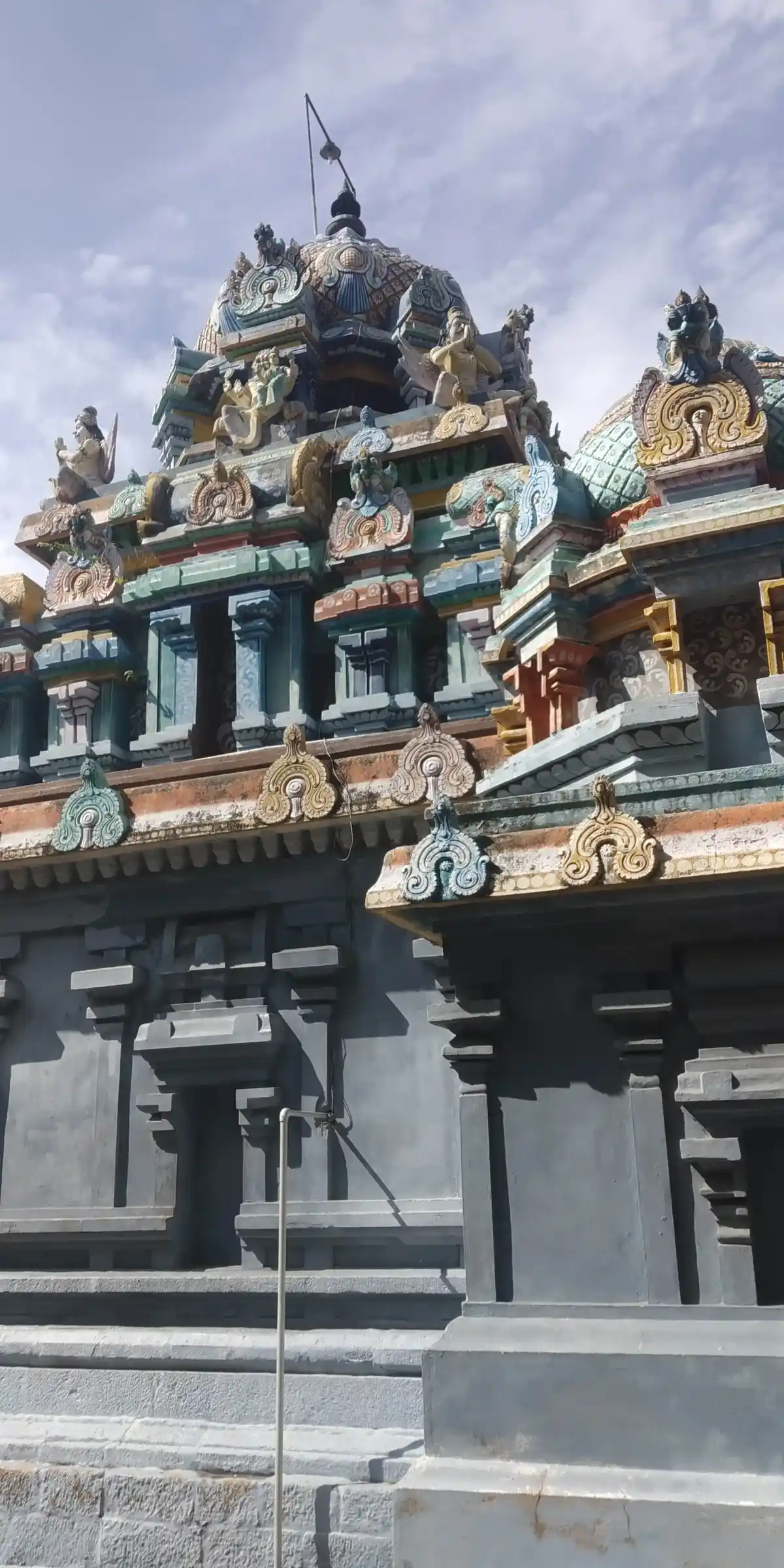 Arulmigu Varatharaja Perumal Temple, Swamymalai - 612203 அருள்மிகு வரதராஜப்பெருமாள் திருக்கோயில், Swamymalai - 612203, Thanjavur - Ancient Temple Architecture and History Image 3