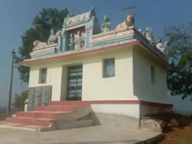 Arulmigu Varatharaja Perumal Temple, Thamaraipadi - 624005 அருள்மிகு வரதராஜப் பெருமாள் திருக்கோயில், Thamaraipadi - 624005, Dindigul - Ancient Temple Architecture and History Image 2