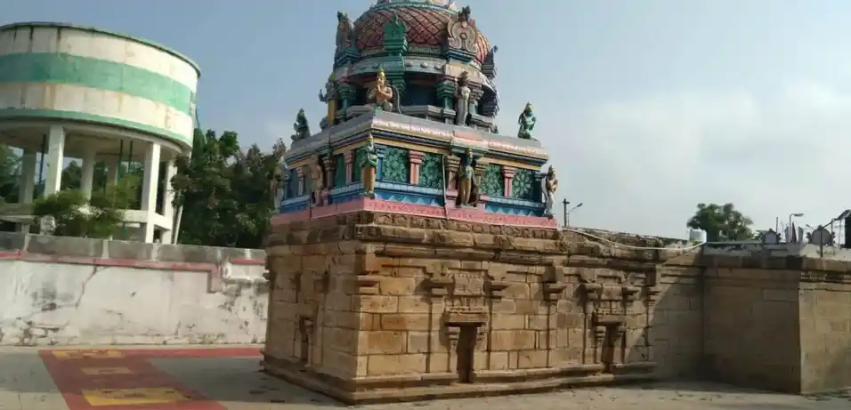 Arulmigu Varatharaja Perumal Temple, Thiruvalathurai - 621117 Temple