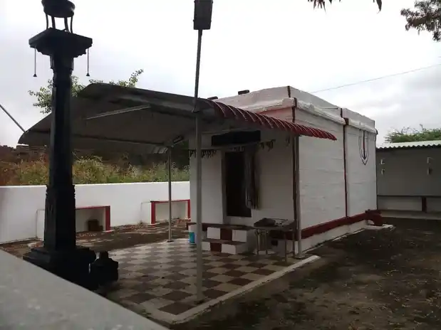 Arulmigu Varatharaja Perumal Temple, Thummankurichi - 637003 அருள்மிகு வரதராஜப் பெருமாள் திருக்கோயில், Thummankurichi - 637003, Namakkal - Ancient Temple Architecture and History Image 4