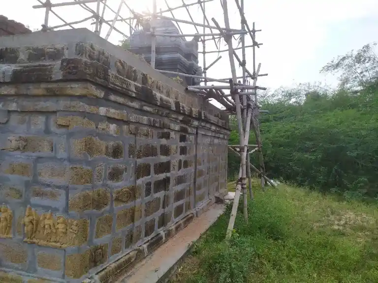 Arulmigu Varatharaja Perumal Temple, Thunijapadi - 621716