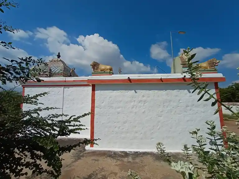 Arulmigu Varatharaja Perumal Temple, Vagarai - 624613 அருள்மிகு வரதராஜப் பெருமாள் திருக்கோயில், Vagarai - 624613, Dindigul - Ancient Temple Architecture and History Image 2