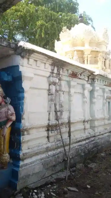 Arulmigu Varatharaja Perumaltemple, Vaithiyanathapuram - 606303 அருள்மிகு வரதராஜப்பெருமாள் மாரியம்மன் கோயில், Vaithiyanathapuram - 606303, Cuddalore - Ancient Temple Architecture and History Image 3