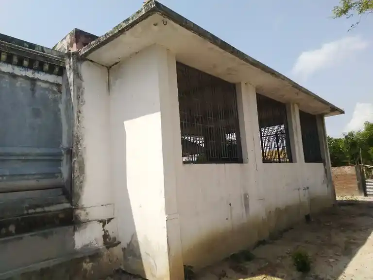 Arulmigu Varatharajaparumal Temple, Sakai - 614711 அருள்மிகு வரதராஜப்பெருமாள் திருக்கோயில், Sakai - 614711, Nagapattinam - Ancient Temple Architecture and History Image 5