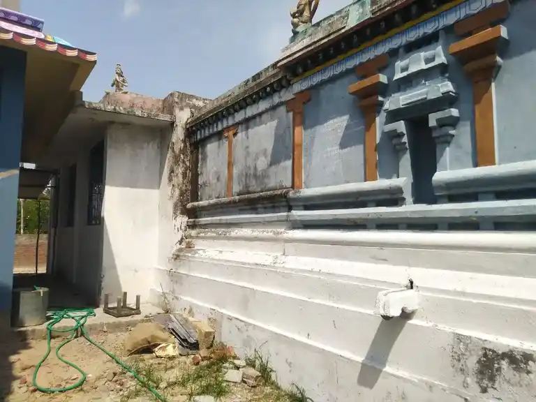 Arulmigu Varatharajaparumal Temple, Sakai - 614711 அருள்மிகு வரதராஜப்பெருமாள் திருக்கோயில், Sakai - 614711, Nagapattinam - Ancient Temple Architecture and History Image 9