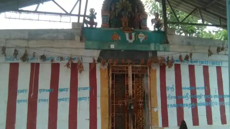 Arulmigu Varatharajaperumal Attached With Mathuranthaga Soleeshwarar Temple, Thozhuthur - 606607 அருள்மிகு வரதராஜப்பெருமாள், மதுராந்தக சோளீஸ்வரர் திருக்கோயில், Thozhuthur - 606607, Cuddalore - Ancient Temple Architecture and History Image 3