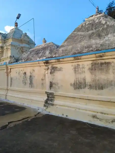 Arulmigu Varatharajaperumal @ Sendrayaperumal Temple, Vellitiruppur - 638501 Arulmigu Varatharajaperumal @ Sendrayaperumal Temple,  - 638501, Erode - Ancient Temple Architecture and History Image 3