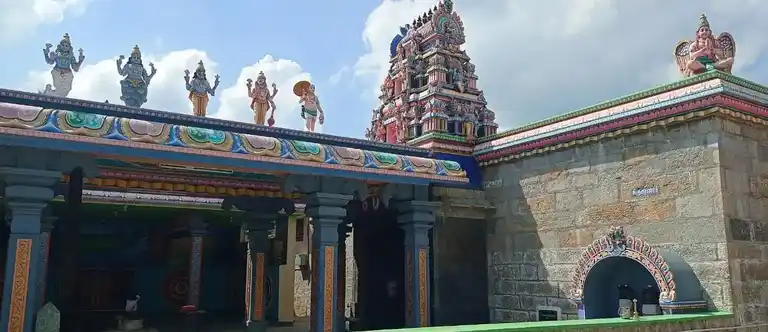 Arulmigu Varatharajaperumal Temple, Alundhalaipoor - 621712 அருள்மிகு டவரதராஜபெருமாள் திருக்கோயில், அழுந்தலைப்பூர் - 621712, Thiruchirappalli - Ancient Temple Architecture and History Image 3