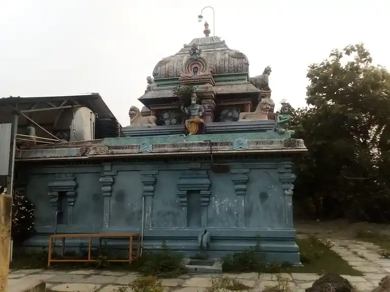 Arulmigu Varatharajaperumal Temple, Annamputhur - 604102 அருள்மிகு வரதராஜப்பெருமாள் திருக்கோயில், Annamputhur - 604102, Viluppuram - Ancient Temple Architecture and History Image 2