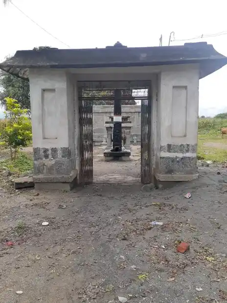 Arulmigu Varatharajaperumal Temple, Anukkur - 621219
