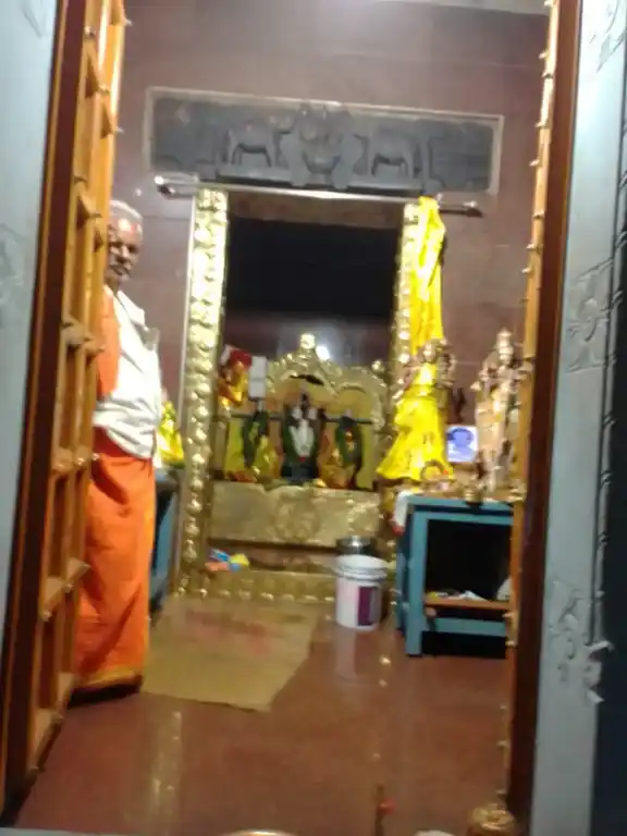 Arulmigu Varatharajaperumal Temple, Avalappampatti - 642120 அருள்மிகு வரதராஜப்பெருமாள் திருக்கோயில், Avalappampatti - 642120, Coimbatore - Ancient Temple Architecture and History Image 7