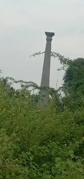 Arulmigu Varatharajaperumal Temple, Bommanapadi - 621104 Arulmigu Varatharajaperumal Temple, Bommanapadi - 621104, Perambalur - Ancient Temple Architecture and History Image 2