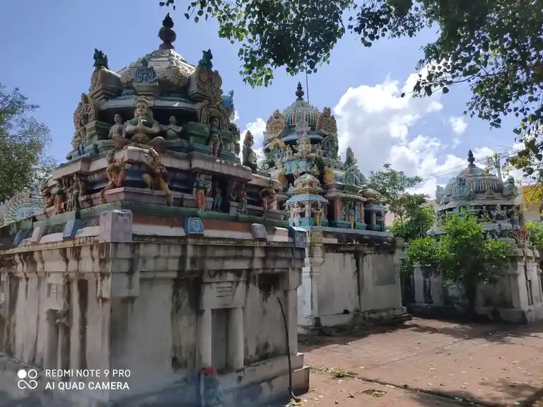 Arulmigu Varatharajaperumal Temple, Jayakondasolapuram - 621802 Arulmigu Varatharajaperumal Temple, Jayakondasolapuram - 621802, Ariyalur - Ancient Temple Architecture and History Image 4
