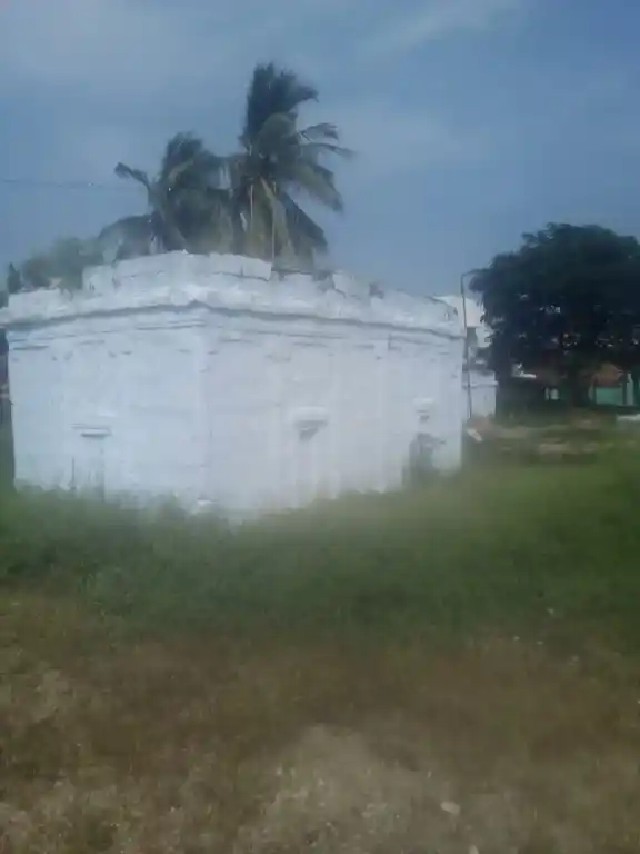 Arulmigu Varatharajaperumal Temple, Kallagam - 621653 Arulmigu Varatharajaperumal Temple, Kallagam - 621653, Thiruchirappalli - Ancient Temple Architecture and History Image 4