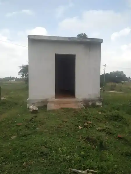 Arulmigu Varatharajaperumal Temple, Kanapadi - 624802 அருள்மிகு வரதராஜப்பெருமாள் திருக்கோயில், Kanapadi - 624802, Dindigul - Ancient Temple Architecture and History Image 2