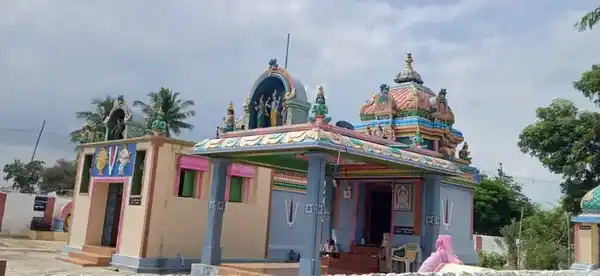 Arulmigu Varatharajaperumal Temple, Karaiyur - 638661 அருள்மிகு வரதராஜபெருமாள் திருக்கோயில், Karaiyur - 638661, Tiruppur - Ancient Temple Architecture and History Image 2