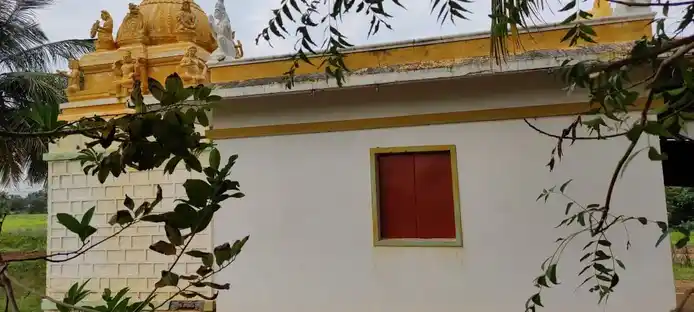 Arulmigu Varatharajaperumal Temple, Karithottampalayam - 638402 அருள்மிகு வரதராஜப் பெருமாள் திருக்கோயில், Karithottampalayam - 638402, Erode - Ancient Temple Architecture and History Image 2