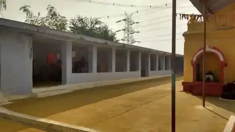 Arulmigu Varatharajaperumal Temple, Kommakovil, Kommakovil - 638052 Temple