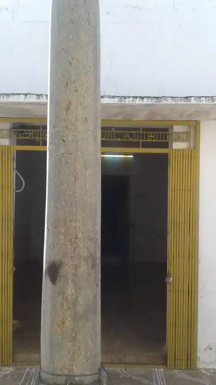 Arulmigu Varatharajaperumal Temple, Koolayanur, Chinnamanur - 625515 அருள்மிகு வரதராஜப்பெருமாள் திருக்கோயில், கூழையனூர், சின்னமனுர் - 625515, Theni - Ancient Temple Architecture and History Image 4