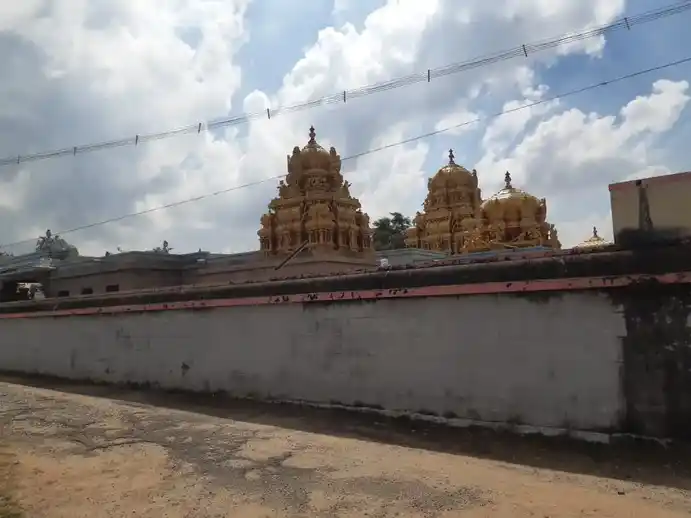 Arulmigu Varatharajaperumal Temple, Lakkamanayakkanpatty - 638111 Temple