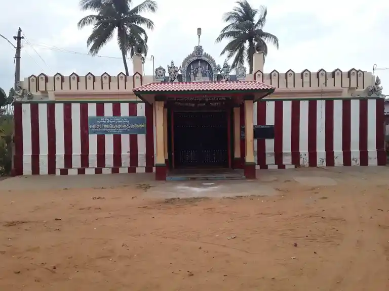 Arulmigu Varatharajaperumal Temple, M.Subbulapuram - 625517 வரதராஜப் பெருமாள் திருக்கோயில், M.Subbulapuram - 625517, Theni - Ancient Temple Architecture and History Image 3
