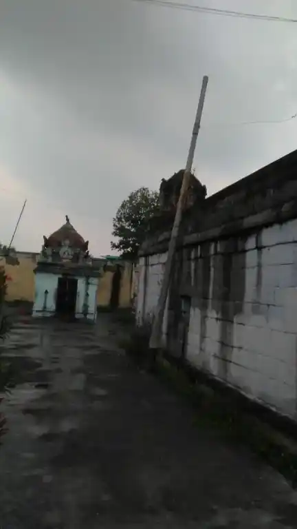 Arulmigu Varatharajaperumal Temple, Mangalur - 606108 Arulmigu Varatharajaperumal Temple,  - 606108, Cuddalore - Ancient Temple Architecture and History Image 2