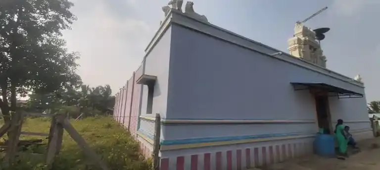 Arulmigu Varatharajaperumal Temple, Melakarandai - 628720 அருள்மிகு வரதராஜப்பெருமாள் திருக்கோயில், Melakarandai - 628720, Thoothukudi - Ancient Temple Architecture and History Image 3