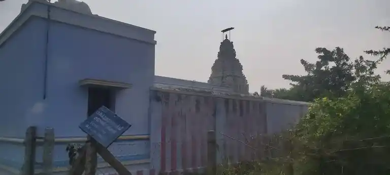 Arulmigu Varatharajaperumal Temple, Melakarandai - 628720 அருள்மிகு வரதராஜப்பெருமாள் திருக்கோயில், Melakarandai - 628720, Thoothukudi - Ancient Temple Architecture and History Image 4