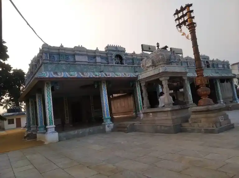 Arulmigu Varatharajaperumal Temple, Nathakadaiur - 638108 அருள்மிக வரதராஜப்பெருமாள் திருக்கோயில், நத்தக்காடையூர் - 638108, Tiruppur - Ancient Temple Architecture and History Image 6