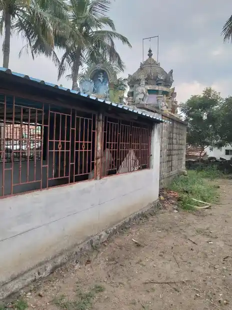 Arulmigu Varatharajaperumal Temple, Noothapur - 621117 Arulmigu Varatharajaperumal Temple, Noothapur - 621117, Perambalur - Ancient Temple Architecture and History Image 2