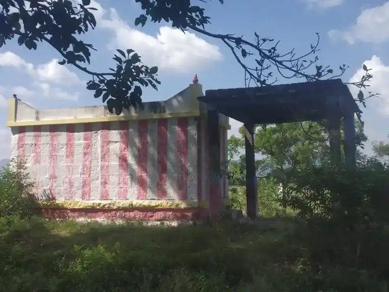 Arulmigu Varatharajaperumal Temple, Periyakattalai - 625703 அருள்மிகு வரதராஜப் பெருமாள் திருக்கோயில், Periyakattalai - 625703, Madurai - Ancient Temple Architecture and History Image 4