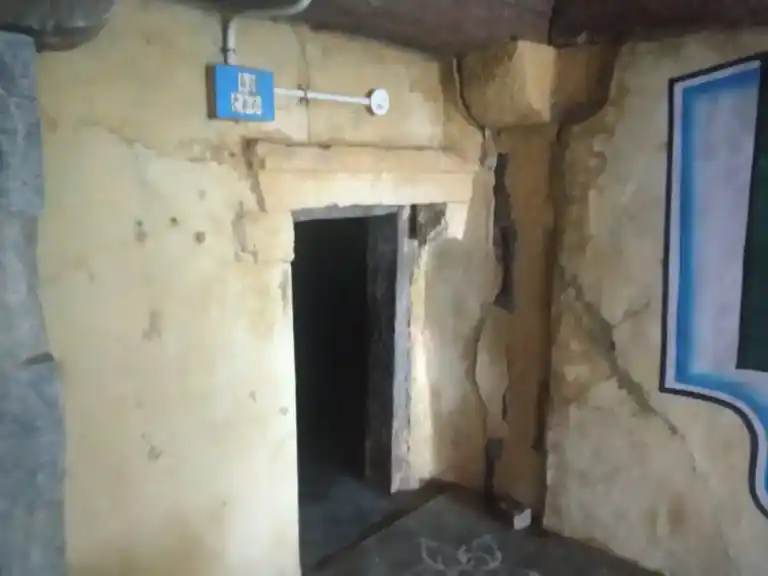 Arulmigu Varatharajaperumal Temple, Perungarunai - 623601 அருள்மிகு வரதராஜப்பெருமாள் திருக்கோயில், பெருங்கருனை - 623601, Ramanathapuram - Ancient Temple Architecture and History Image 6