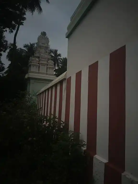 Arulmigu Varatharajaperumal Temple, Poondi - 613503 அருள்மிகு வரதராஜபெருமாள் திருக்கோயில், Poondi - 613503, Thanjavur - Ancient Temple Architecture and History Image 2