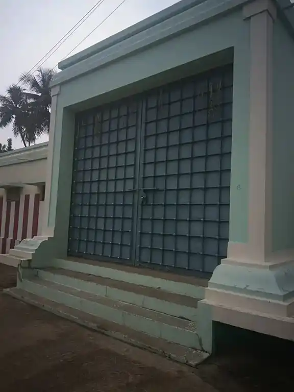 Arulmigu Varatharajaperumal Temple, Poondi - 613503 அருள்மிகு வரதராஜபெருமாள் திருக்கோயில், Poondi - 613503, Thanjavur - Ancient Temple Architecture and History Image 4