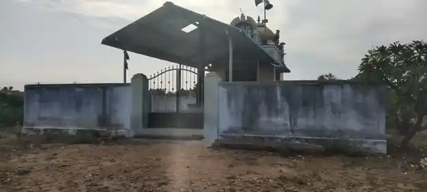 Arulmigu Varatharajaperumal Temple, Sikkamanayakanpatti - 624616 அருள்மிகு வரதராஜப் பெருமாள் கோயில், Sikkamanayakanpatti - 624616, Dindigul - Ancient Temple Architecture and History Image 2