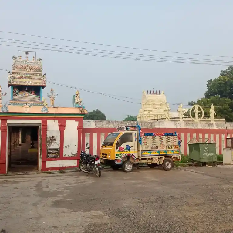 Arulmigu Varatharajaperumal Temple, Sirupakkam - 606108 Arulmigu Varatharajaperumal Temple,  - 606108, Cuddalore - Ancient Temple Architecture and History Image 3