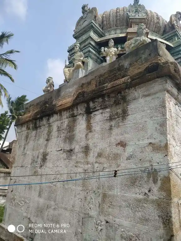 Arulmigu Varatharajaperumal Temple, Siruvayalur - 621706 Arulmigu Varatharajaperumal Temple, Siruvayalur - 621706, Thiruchirappalli - Ancient Temple Architecture and History Image 4