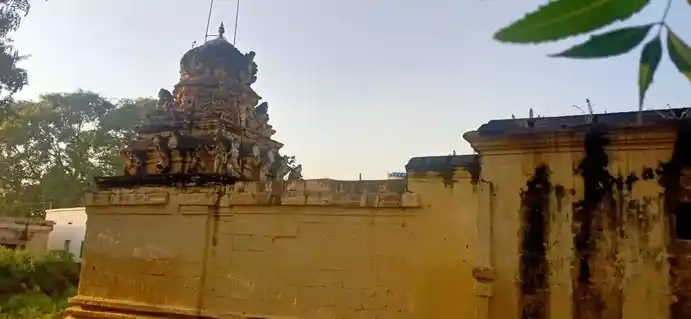 Arulmigu Varatharajaperumal Temple, Sitharevu - 624228 அருள்மிகு வரதராஜப்பெருமாள் திருக்கோயில், சித்தரேவு - 624228, Dindigul - Ancient Temple Architecture and History Image 5