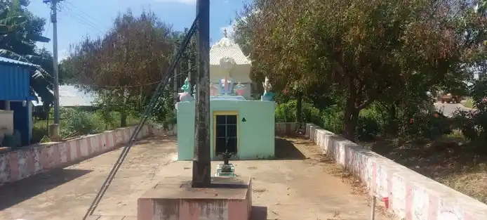 Arulmigu Varatharajaperumal Temple, Somampatti - 636115 அருள்மிகு வரதராஜப்பெருமாள் திருக்கோயில், Somampatti - 636115, Salem - Ancient Temple Architecture and History Image 5