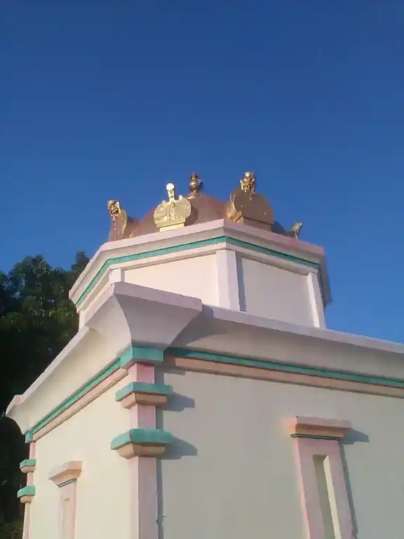 Arulmigu Varatharajaperumal Temple, Sukkamanayakanpatti - 624615 Arulmigu Varatharajaperumal Temple,  - 624615, Dindigul - Ancient Temple Architecture and History Image 5