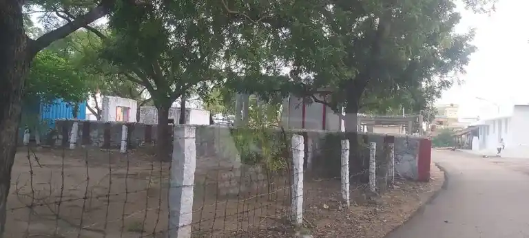 Arulmigu Varatharajaperumal Temple, Suraikkaypatti - 628902 அருள்மிகு வரதராஜப் பெருமாள் திருக்கோயில், Suraikkaypatti - 628902, Thoothukudi - Ancient Temple Architecture and History Image 5